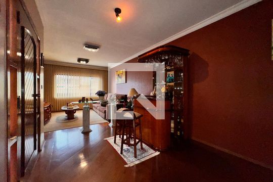 Sala de casa para alugar com 3 quartos, 309m² em Parque Novo Oratório, Santo André