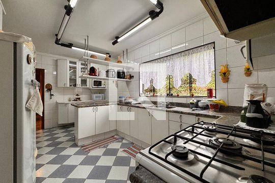 Cozinha de casa para alugar com 3 quartos, 309m² em Parque Novo Oratório, Santo André