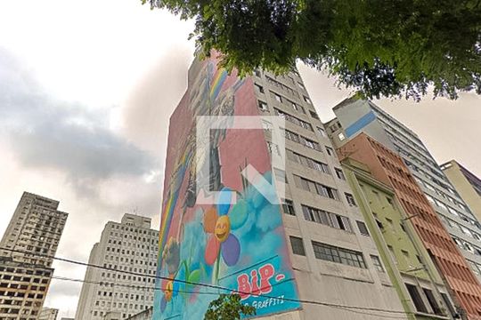 Fachada de apartamento para alugar com 1 quarto, 45m² em Centro Histórico de São Paulo, São Paulo