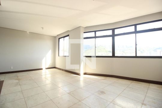 Sala  de apartamento à venda com 4 quartos, 230m² em Serra, Belo Horizonte