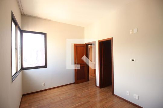 Quarto  de apartamento à venda com 4 quartos, 230m² em Serra, Belo Horizonte