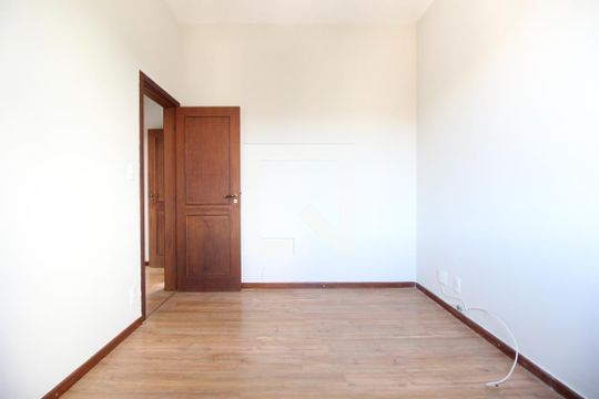 Quarto  de apartamento à venda com 4 quartos, 230m² em Serra, Belo Horizonte