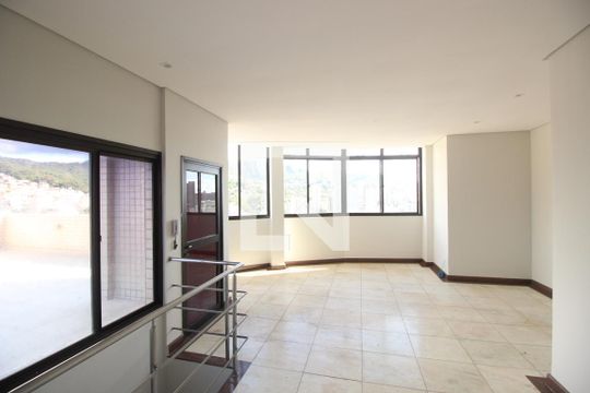 Sala 2 de apartamento à venda com 4 quartos, 230m² em Serra, Belo Horizonte