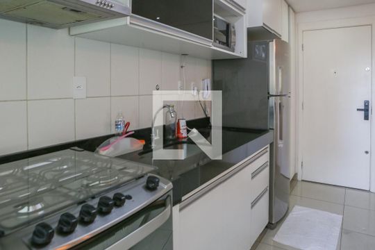Cozinha de apartamento à venda com 3 quartos, 70m² em Água Branca, São Paulo