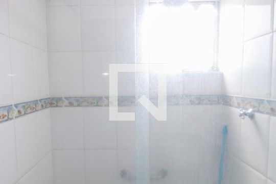 Banheiro de apartamento à venda com 2 quartos, 76m² em Jardim Morro Verde, São Paulo