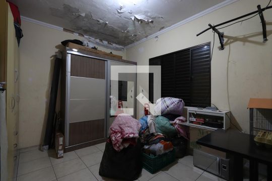 Quarto de Serviço de casa à venda com 2 quartos, 242m² em Parque São Lucas, São Paulo