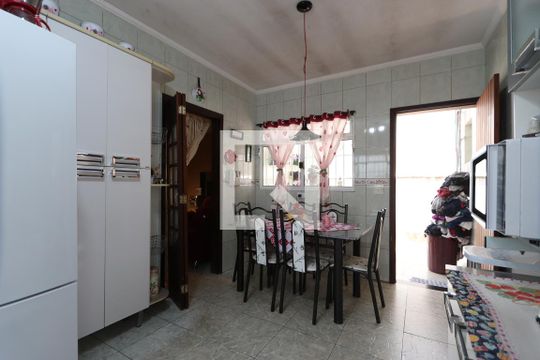 Cozinha de casa à venda com 2 quartos, 242m² em Parque São Lucas, São Paulo