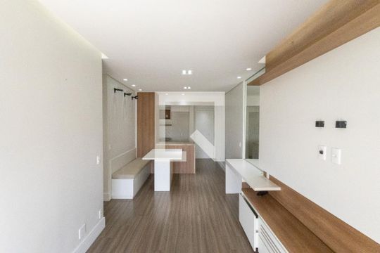 Apartamento para alugar com 2 quartos, 55m² em Vila Sao Paulo, São Paulo