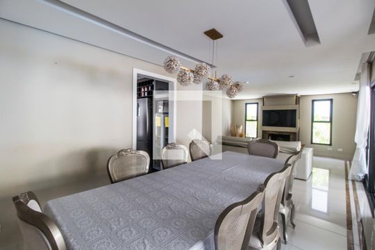 Sala de Jantar de casa de condomínio à venda com 3 quartos, 390m² em Morada das Flores (aldeia da Serra), Santana de Parnaíba