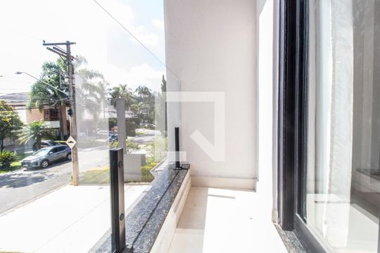 Varanda de casa de condomínio à venda com 3 quartos, 390m² em Morada das Flores (aldeia da Serra), Santana de Parnaíba