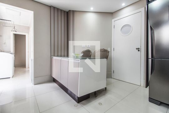 Cozinha de casa de condomínio à venda com 3 quartos, 390m² em Morada das Flores (aldeia da Serra), Santana de Parnaíba