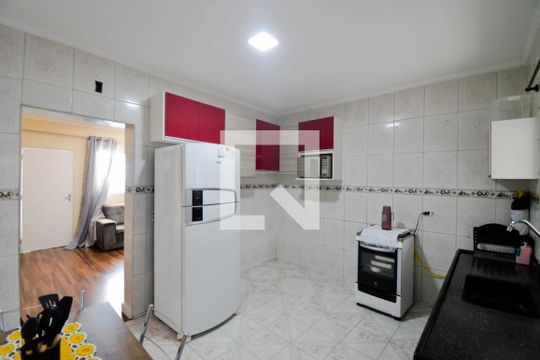 Cozinha de casa para alugar com 1 quarto, 73m² em Jardim Paraiso, Guarulhos