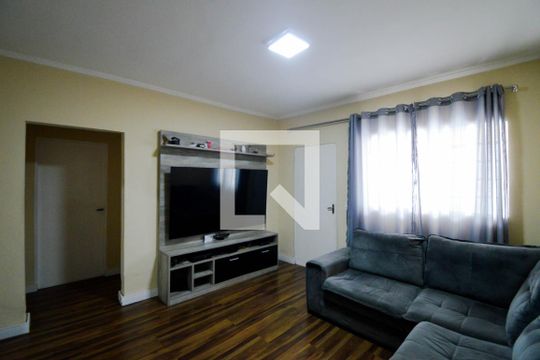 Casa para alugar com 1 quarto, 73m² em Jardim Paraiso, Guarulhos