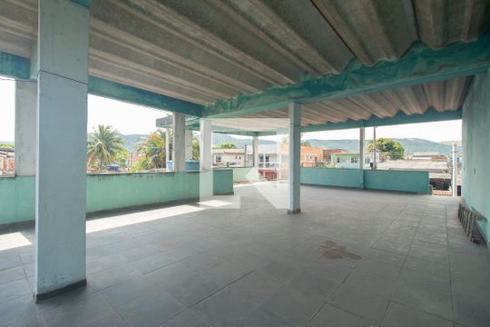 Terraço de casa para alugar com 2 quartos, 145m² em Guaratiba, Rio de Janeiro