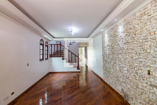 Casa à venda com 4 quartos, 185m² em Jardim das Flores, Osasco