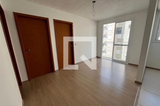 Sala de apartamento para alugar com 2 quartos, 47m² em Santo Afonso, Novo Hamburgo