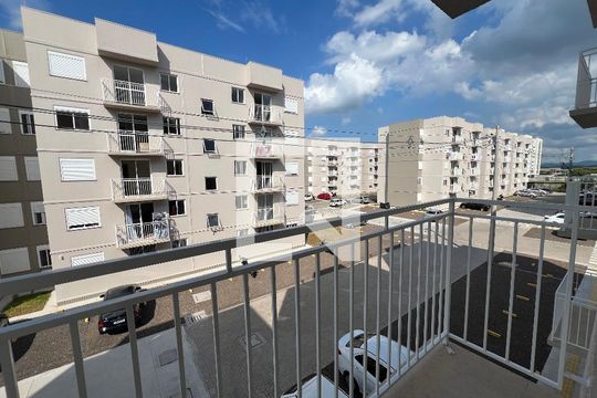 Sacada da sala de apartamento para alugar com 2 quartos, 47m² em Santo Afonso, Novo Hamburgo