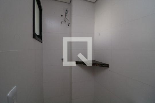 Banheiro de apartamento para alugar com 2 quartos, 38m² em Aricanduva, São Paulo
