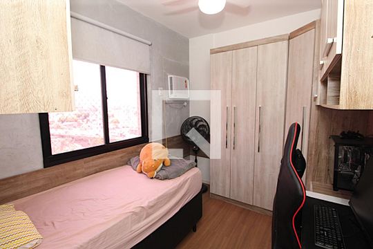 Quarto 1 de apartamento à venda com 3 quartos, 65m² em Del Castilho, Rio de Janeiro