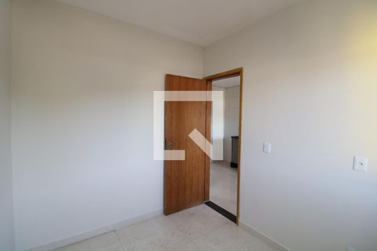 Quarto de apartamento para alugar com 2 quartos, 38m² em Aricanduva, São Paulo
