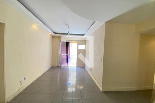 Sala de apartamento à venda com 4 quartos, 120m² em Méier, Rio de Janeiro