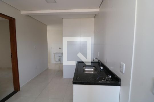 Cozinha de apartamento para alugar com 2 quartos, 38m² em Aricanduva, São Paulo