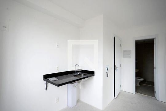 Cozinha de apartamento à venda com 2 quartos, 40m² em Vila São José, São Paulo