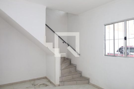 Sala de casa à venda com 2 quartos, 160m² em Vila Taquari, São Paulo