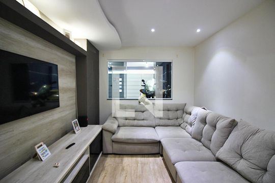 Sala de casa à venda com 3 quartos, 236m² em Vila Jupiter, São Bernardo do Campo