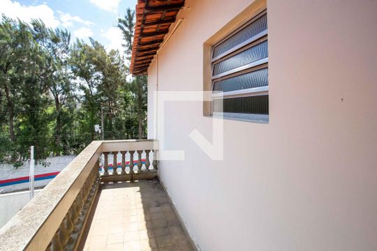 Varanda de casa à venda com 5 quartos, 580m² em Centro, Diadema