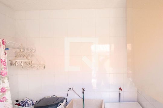 Área de Serviço de casa para alugar com 5 quartos, 580m² em Centro, Diadema