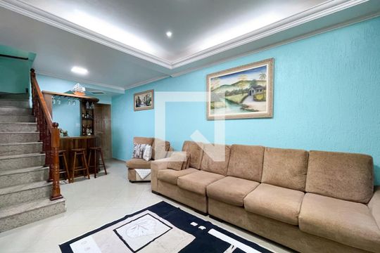 Casa à venda com 5 quartos, 255m² em Nova Petrópolis, São Bernardo do Campo