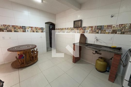 Quintal com Churrasqueira de casa à venda com 3 quartos, 154m² em Jardim Maria de Fatima, Várzea Paulista