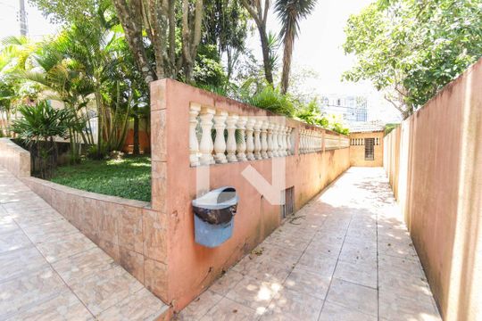 Área Comum de apartamento para alugar com 2 quartos, 57m² em Conjunto Residencial José Bonifácio, São Paulo