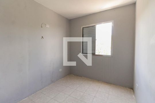Quarto 2 de apartamento para alugar com 2 quartos, 57m² em Conjunto Residencial José Bonifácio, São Paulo