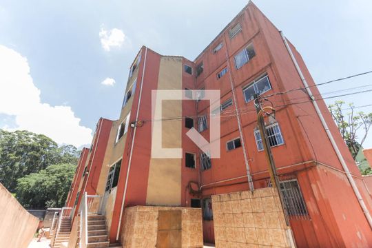 Fachada do Bloco de apartamento para alugar com 2 quartos, 57m² em Conjunto Residencial José Bonifácio, São Paulo