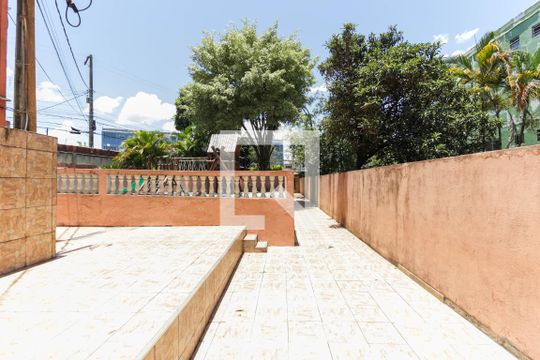 Área Comum de apartamento para alugar com 2 quartos, 57m² em Conjunto Residencial José Bonifácio, São Paulo