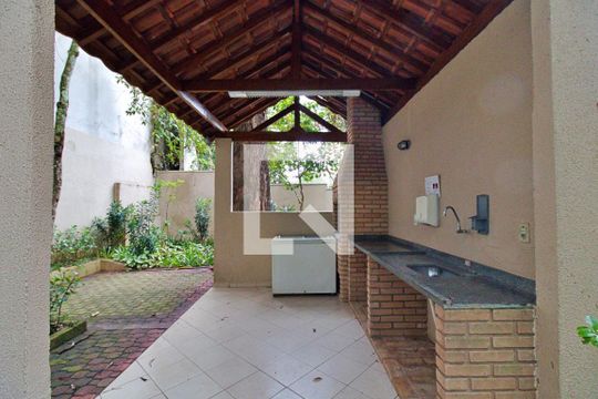 Área comum - Churrasqueira de apartamento para alugar com 3 quartos, 69m² em Vila Suzana, São Paulo