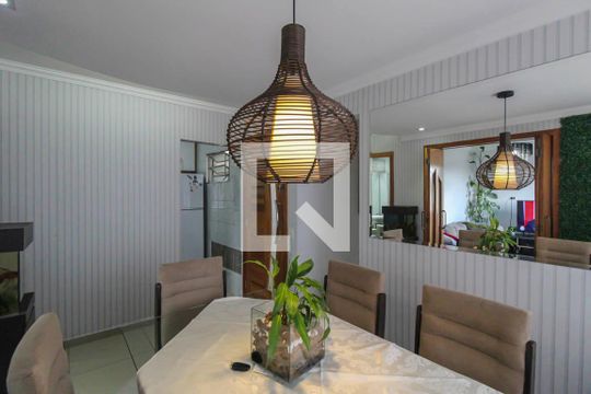 Sala de apartamento à venda com 2 quartos, 47m² em Cidade Líder, São Paulo