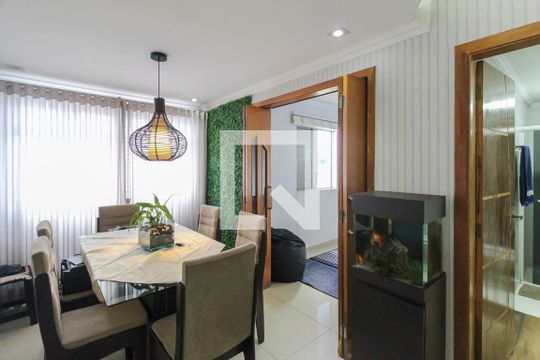 Sala de apartamento à venda com 2 quartos, 47m² em Cidade Líder, São Paulo