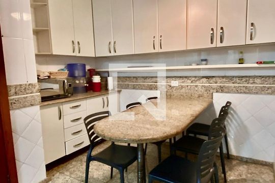 Cozinha de apartamento para alugar com 3 quartos, 190m² em Recreio dos Bandeirantes, Rio de Janeiro