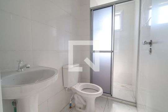 Banheiro de apartamento à venda com 2 quartos, 59m² em Rondônia, Novo Hamburgo