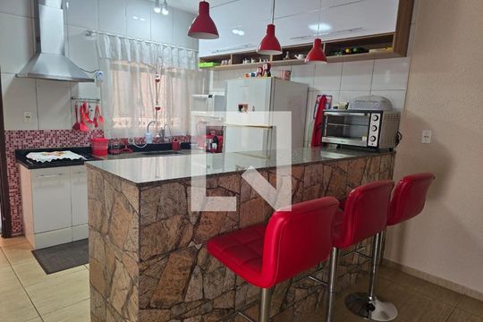 Cozinha de casa à venda com 3 quartos, 325m² em Vila Josefina, Jundiaí