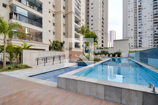 Área comum - Piscina de apartamento à venda com 2 quartos, 86m² em Jardim Flor da Montanha, Guarulhos