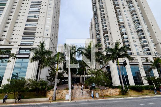 Fachada do Condomínio  de apartamento à venda com 2 quartos, 86m² em Jardim Flor da Montanha, Guarulhos