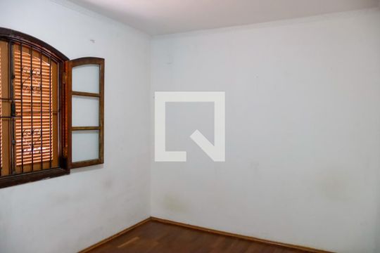 Quarto 1 de casa à venda com 2 quartos, 170m² em Km 18, Osasco