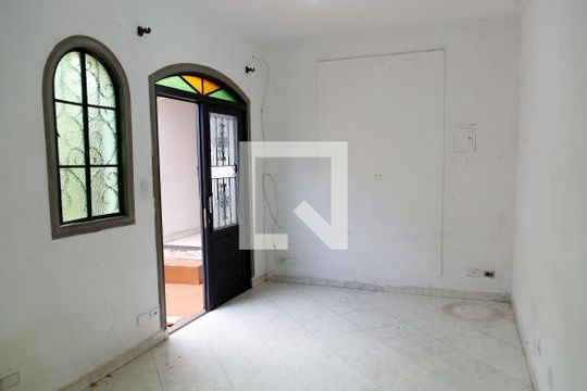 sala de casa à venda com 2 quartos, 170m² em Km 18, Osasco
