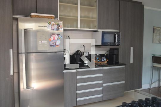Cozinha de casa para alugar com 3 quartos, 218m² em Tatuapé, São Paulo