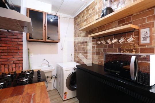 Cozinha de apartamento à venda com 2 quartos, 35m² em Vila Leopoldina, São Paulo