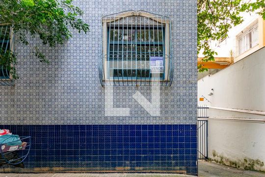 Placa de vende instalada na fachada do imóvel ( JMNP-5) de apartamento à venda com 3 quartos, 110m² em Luxemburgo, Belo Horizonte